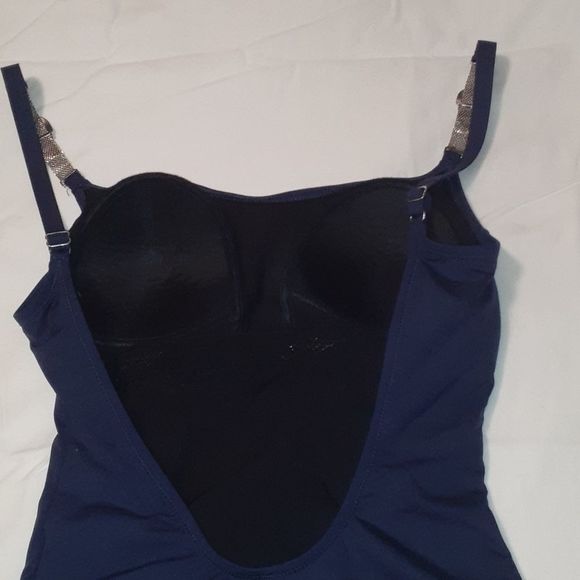 Gottex Luxe 1 Piece Swimsuit Silver Metal‎ Buckles - Picture 4 of 7